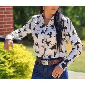 Cruel Denim CRUEL GIRL CREAM BUCKING HORSE SHIRT